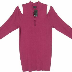 TORRID Pullover Mock Neck Cold Shoulder Fitted Sweater Red/Burgundy 2X 18-20
